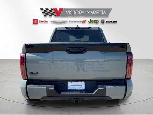 Used 2024 Toyota Tundra Platinum AWD/4WD image 4