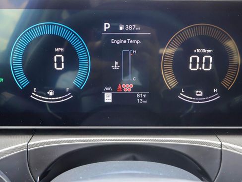 New 2026 Hyundai Santa Fe SE FWD image 12