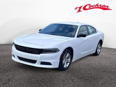 Used 2023 Dodge Charger SXT RWD image 11