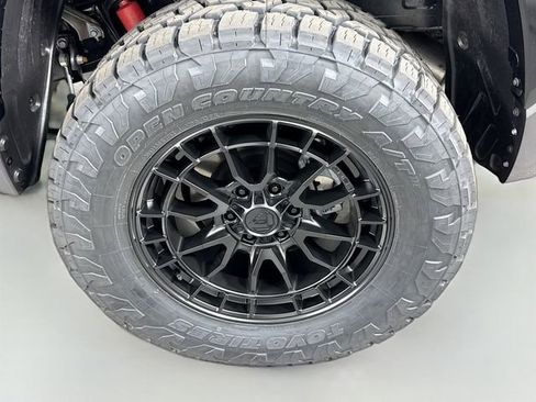 New 2026 Toyota Tundra Platinum AWD/4WD image 31