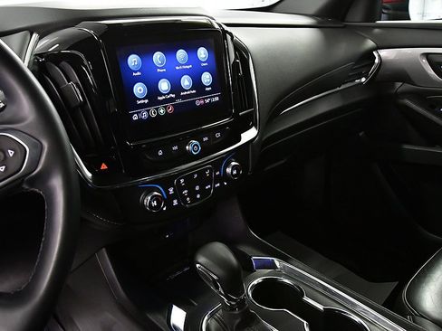 Used 2023 Chevrolet Traverse LT w/ LPO, Floor Liner Package image 21