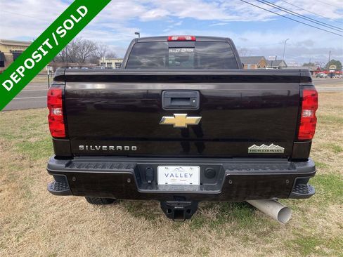 Used 2018 Chevrolet Silverado 3500 High Country w/ Duramax Plus Package image 5