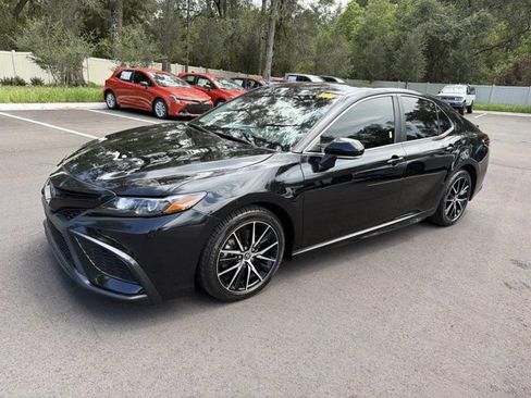 Certified 2024 Toyota Camry SE w/ Convenience Package FWD image 5