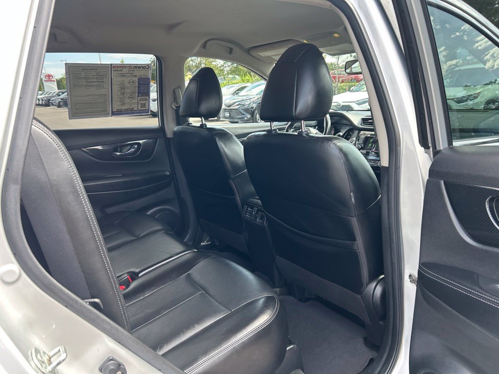 Used 2018 Nissan Rogue SL AWD/4WD image 15