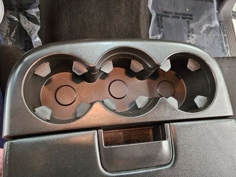 Used 2010 GMC Sierra 2500 SLE image 16