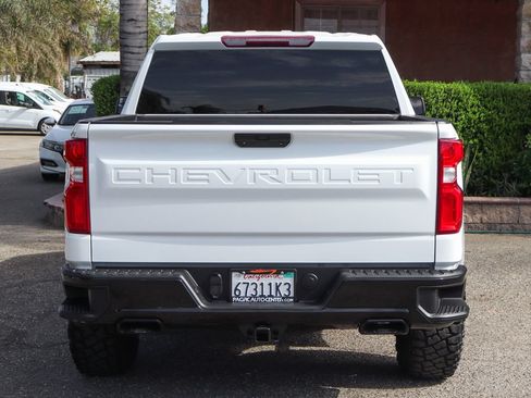 Used 2022 Chevrolet Silverado 1500 LT Trail Boss w/ Bed Protection Package AWD/4WD image 7