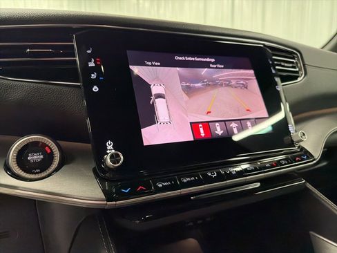 New 2025 Jeep Wagoneer Series II w/ Convenience Group I image 21