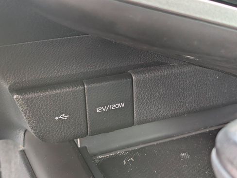 Used 2023 Toyota Camry SE FWD image 24