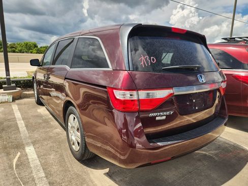Used 2013 Honda Odyssey LX image 9