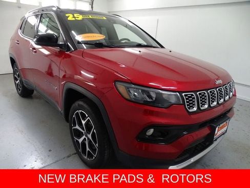 Certified 2025 Jeep Compass Limited AWD/4WD image 1