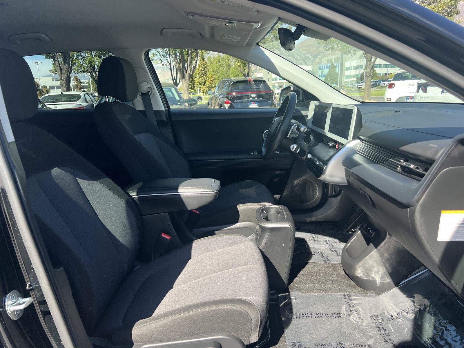 Used 2024 Hyundai Ioniq 5 SEL AWD/4WD image 4
