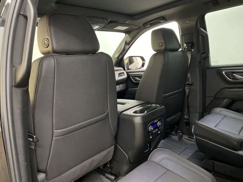 Used 2024 Chevrolet Tahoe High Country w/ Premium Package image 15