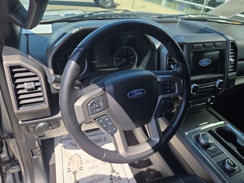 Used 2021 Ford Expedition XLT AWD/4WD image 17