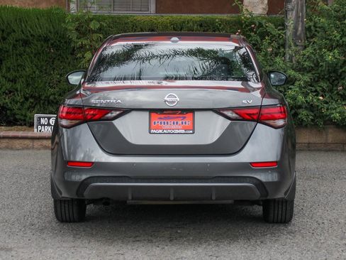 Used 2021 Nissan Sentra SV image 7