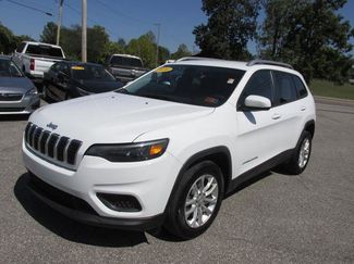 Used 2020 Jeep Cherokee Latitude image 1