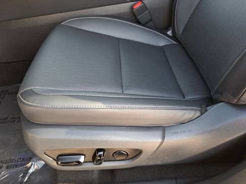 Used 2026 Lexus RX 350 Premium w/ Accessory Package (Z1) FWD image 31