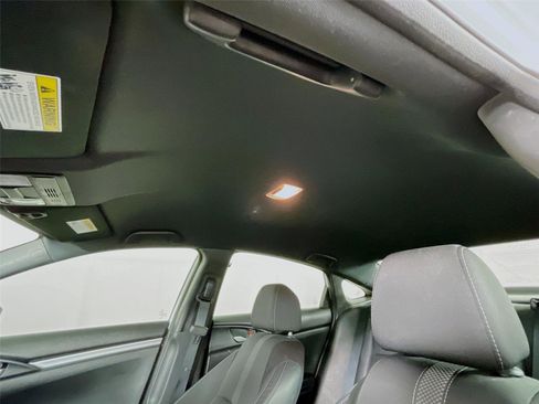 Used 2019 Honda Civic Sport image 11
