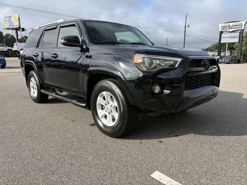 Used 2016 Toyota 4Runner SR5 Premium image 1