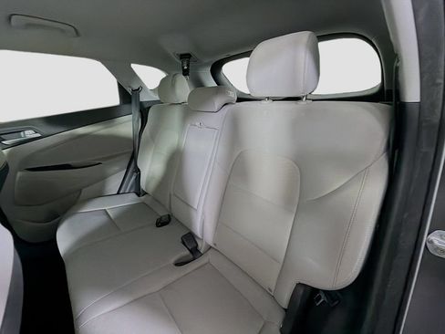 Used 2020 Hyundai Tucson Value FWD image 24