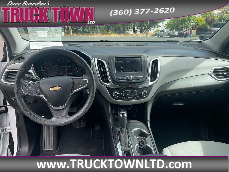 Used 2020 Chevrolet Equinox LS w/ LS Convenience Package AWD/4WD image 15