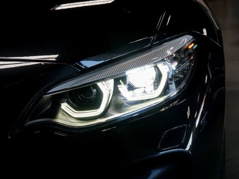 Used 2018 BMW M2 image 76