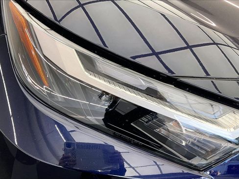 New 2025 Toyota RAV4 XLE Premium image 15