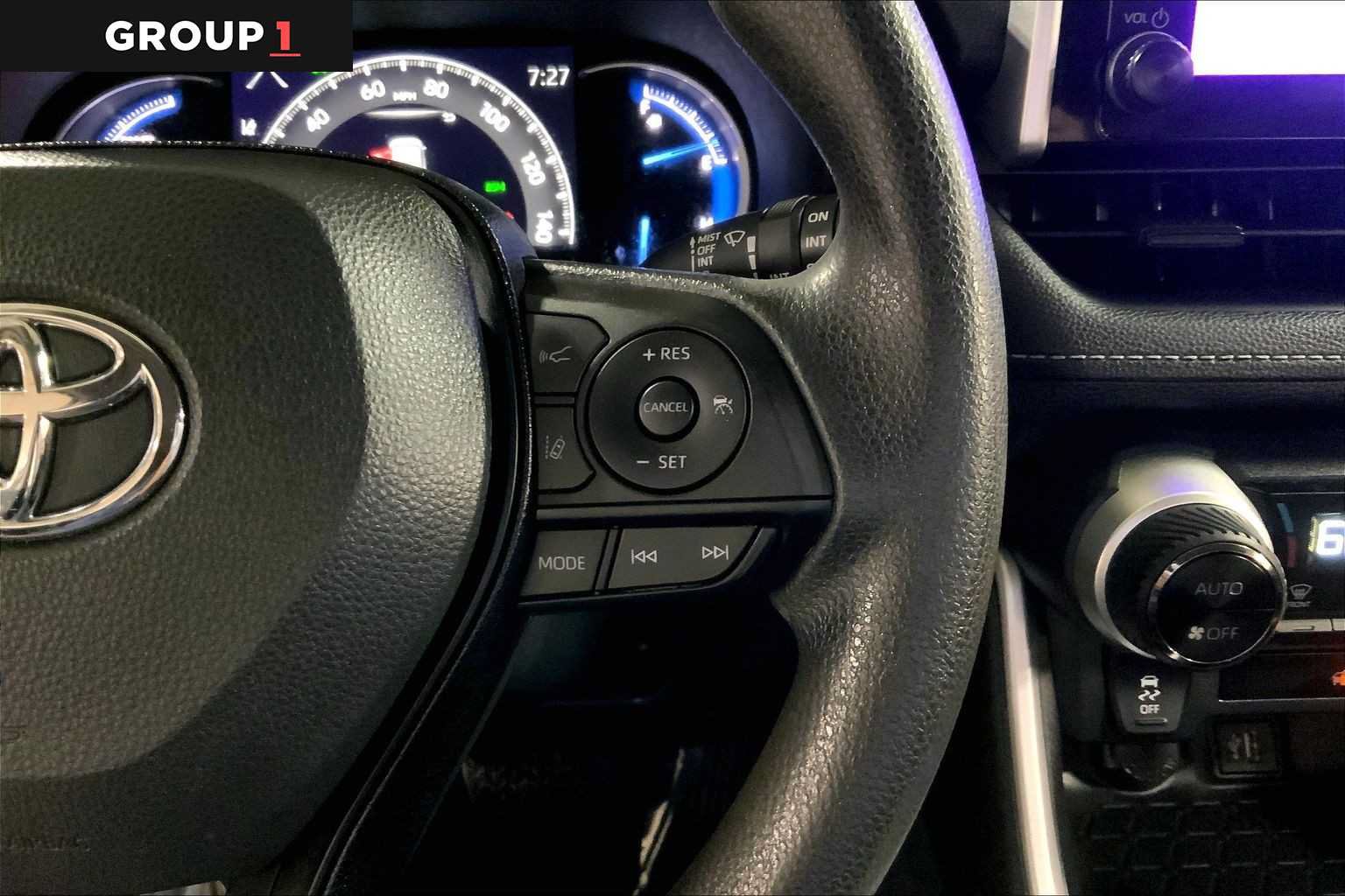 Certified 2024 Toyota RAV4 XLE AWD/4WD image 25