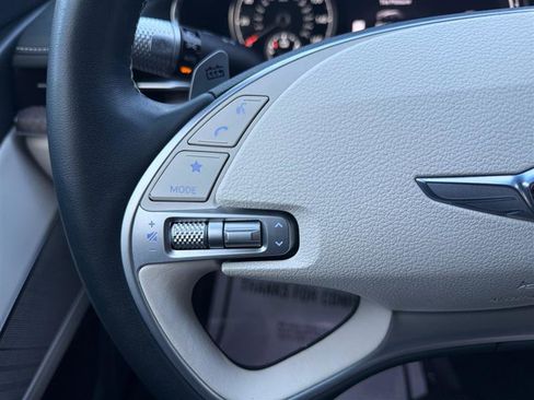 Used 2024 Genesis G80 image 26