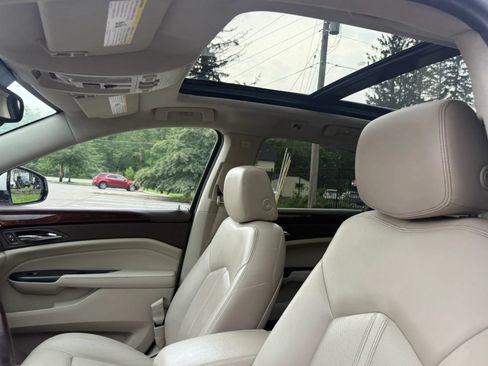 Used 2016 Cadillac SRX Luxury w/ Driver Awareness Package AWD/4WD image 14