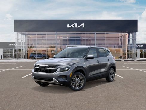 New 2026 Kia Seltos LX FWD image 1