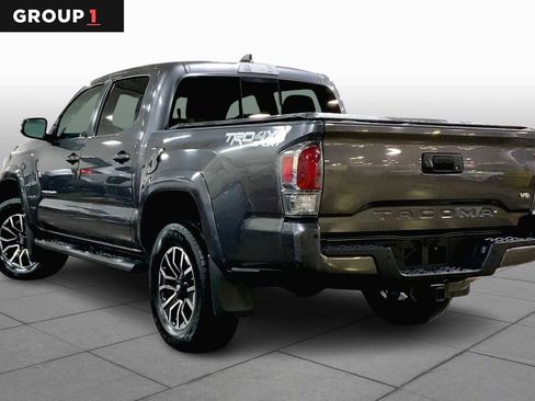 Certified 2020 Toyota Tacoma TRD Sport w/ Technology Package image 12