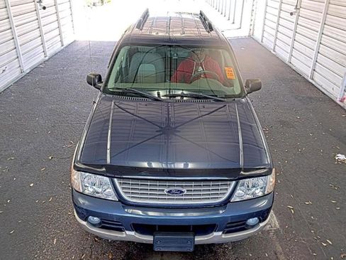 Used 2005 Ford Explorer Eddie Bauer image 2