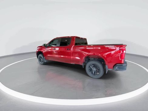 Used 2021 Chevrolet Silverado 1500 LT Trail Boss w/ Convenience Package II AWD/4WD image 6