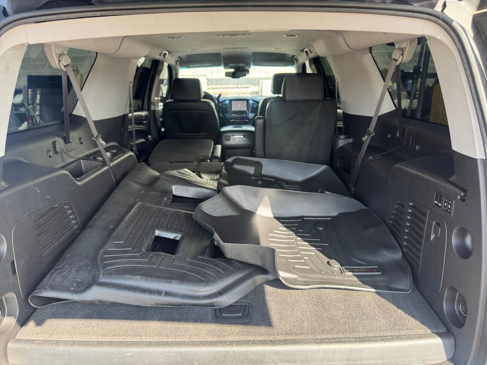 Used 2015 Chevrolet Suburban LTZ AWD/4WD image 29