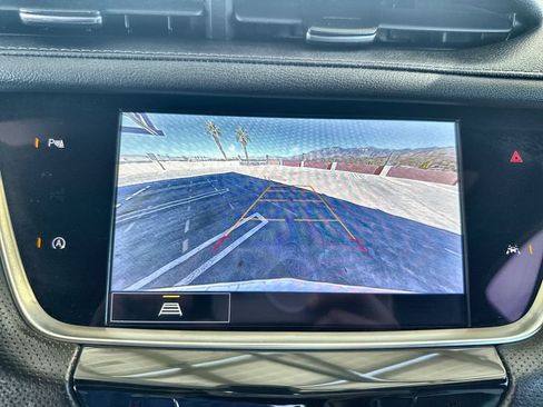 Used 2023 Cadillac XT6 Luxury image 14