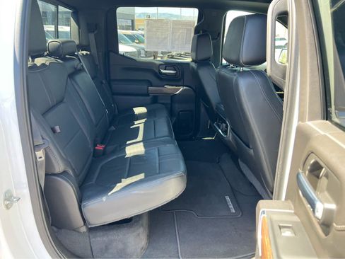 Used 2022 Chevrolet Silverado 1500 High Country AWD/4WD image 26