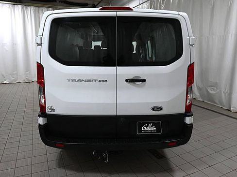 Used 2019 Ford Transit 250 130 Low Roof w/ Exterior Upgrade Package RWD image 7