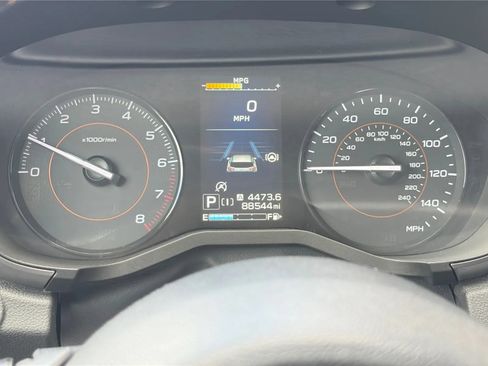 Used 2021 Subaru Crosstrek 2.0i Premium AWD/4WD image 30