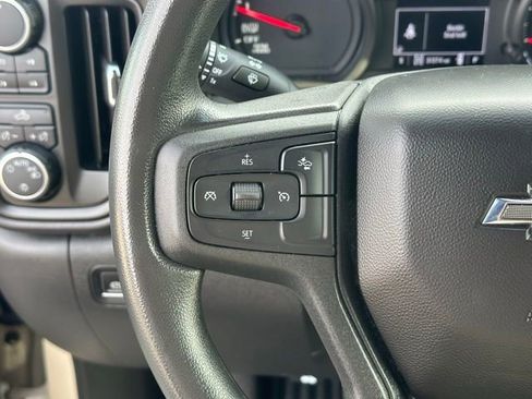 Certified 2023 Chevrolet Silverado 1500 Custom Trail Boss w/ LPO, Dark Essentials Package AWD/4WD image 4