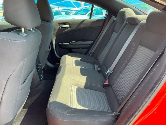 Used 2020 Dodge Charger SXT w/ Blacktop Package RWD image 8