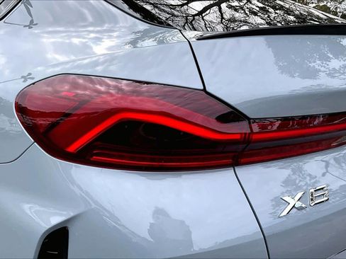 New 2026 BMW X6 xDrive40i w/ Premium Package image 14