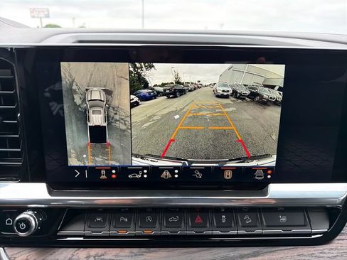 New 2026 GMC Sierra 1500 SLT w/ SLT Premium Plus Package AWD/4WD image 13