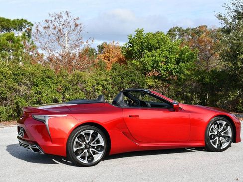 Used 2021 Lexus LC 500 Convertible image 6