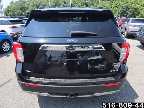 Used 2023 Ford Explorer XLT w/ Equipment Group 202A AWD/4WD image 6
