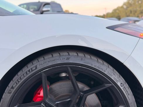 Used 2021 Chevrolet Corvette Stingray Premium Cpe w/ Z51 Performance Package RWD image 20