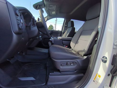 New 2026 Chevrolet Silverado 1500 Custom w/ LPO, Dark Essentials Package image 16