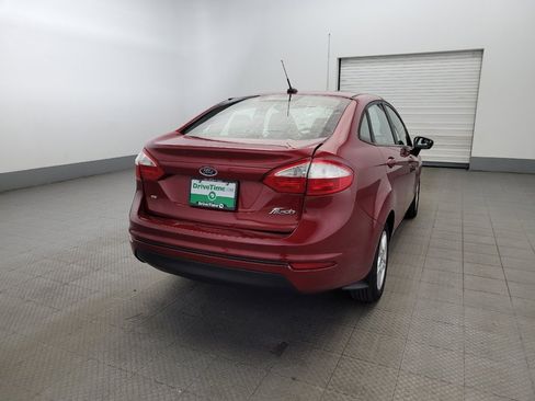 Used 2017 Ford Fiesta SE w/ Cold Weather Package FWD image 7
