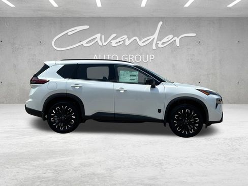 New 2026 Nissan Rogue Dark Armor FWD image 18