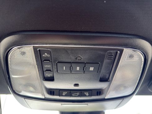 Used 2023 Dodge Durango R/T AWD/4WD image 24