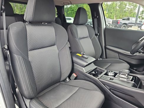 Used 2022 Mitsubishi Outlander ES AWD/4WD image 11